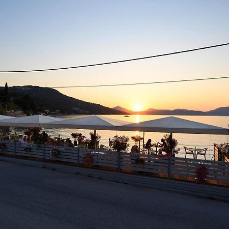 Golden Sunset Hotel บูเกริ ภายนอก รูปภาพ