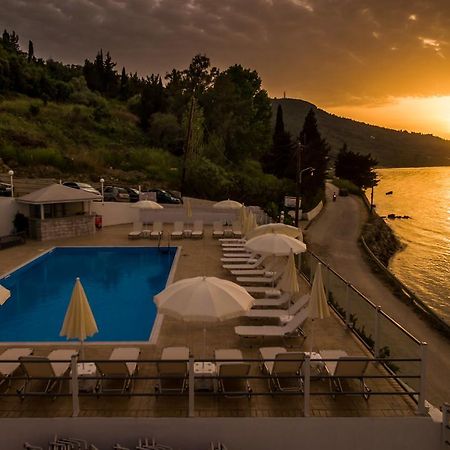 Golden Sunset Hotel บูเกริ ภายนอก รูปภาพ