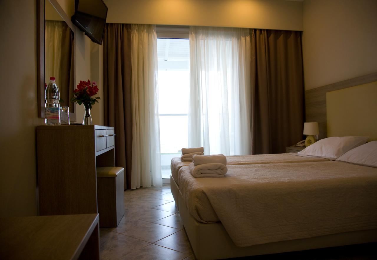 Golden Sunset Hotel บูเกริ ภายนอก รูปภาพ